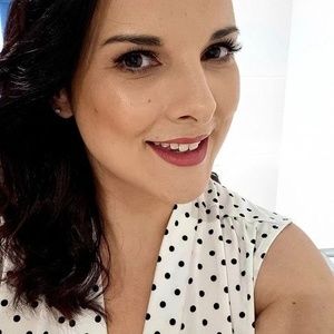 Meet your Posher, Cara